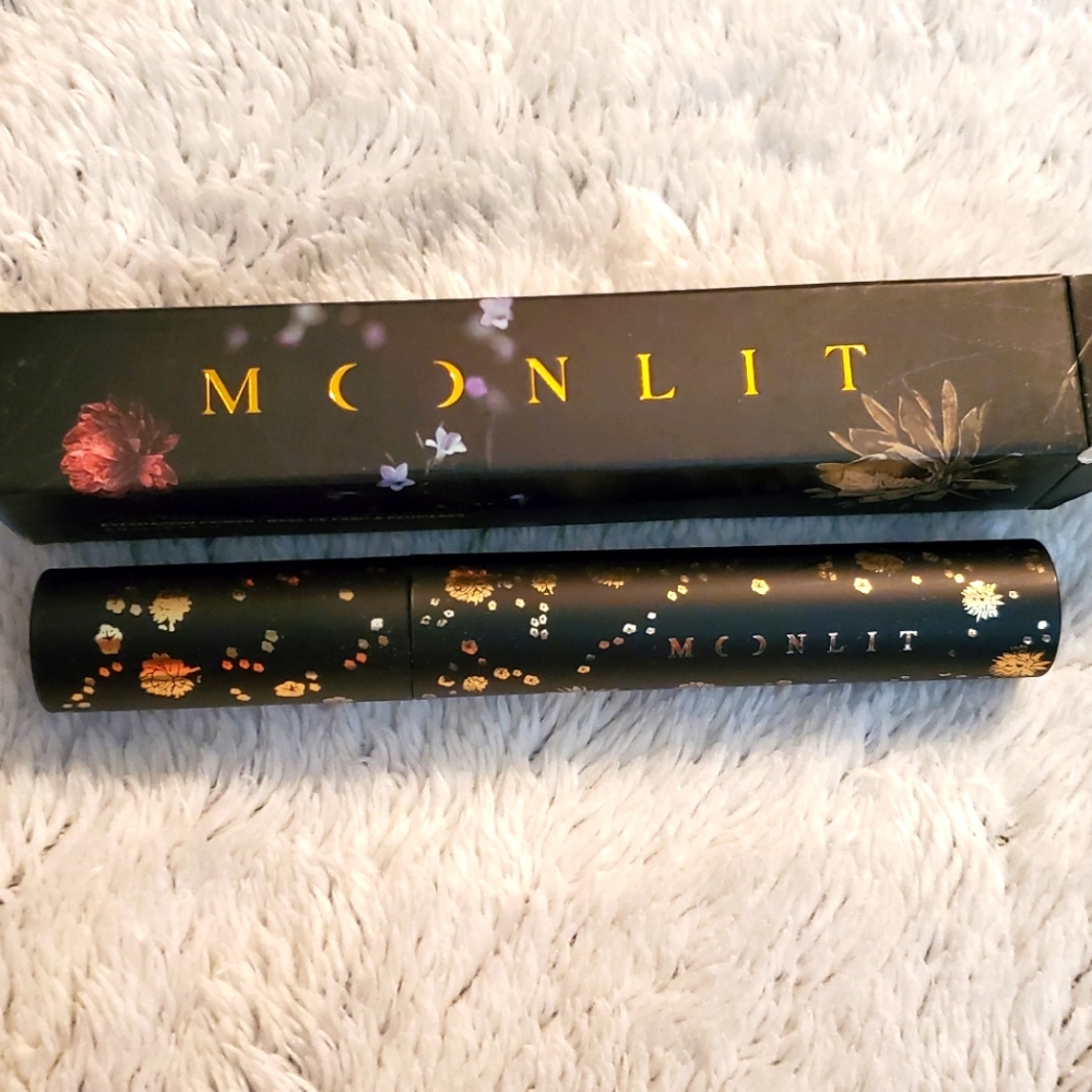 Moonlit by Mikaela Primed for the Night Eyeshadow Primer